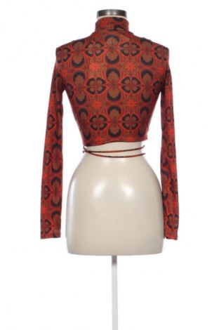 Női blúz Bershka, Méret S, Szín Sokszínű, Ár 1 609 Ft