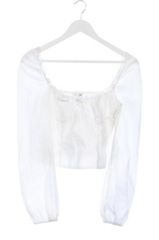 Dámská halenka Bershka, Velikost S, Barva Bílá, Cena  169,00 Kč