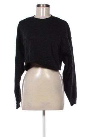 Дамска блуза Bershka, Размер L, Цвят Черен, Цена 12,99 лв.