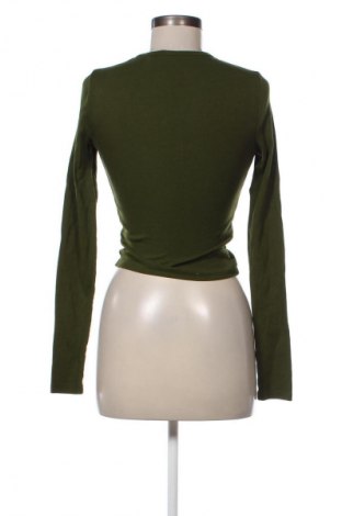 Dámská halenka Bershka, Velikost M, Barva Zelená, Cena  159,00 Kč