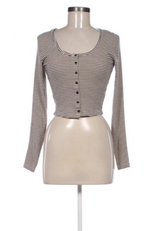 Γυναικεία μπλούζα Bershka, Μέγεθος S, Χρώμα Πολύχρωμο, Τιμή 10,00 €