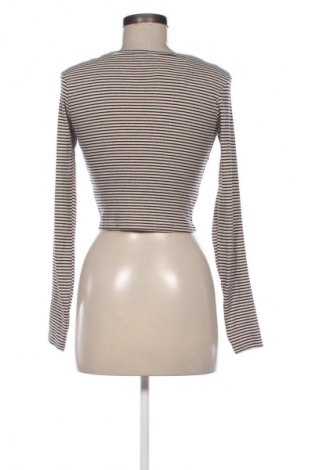 Γυναικεία μπλούζα Bershka, Μέγεθος S, Χρώμα Πολύχρωμο, Τιμή 10,00 €