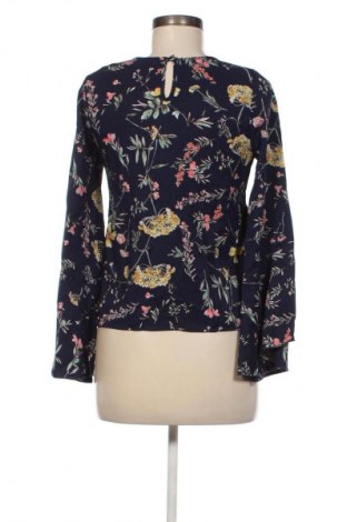 Bluzka damska Boohoo, Rozmiar S, Kolor Kolorowy, Cena 32,99 zł