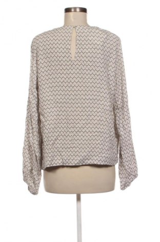 Γυναικεία μπλούζα C&A, Μέγεθος M, Χρώμα Πολύχρωμο, Τιμή 4,99 €