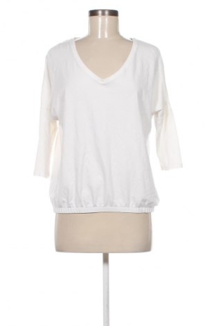 Дамска блуза Carry, Размер L, Цвят Бял, Цена 19,14 лв.