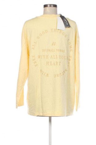 Дамска блуза Cartoon, Размер L, Цвят Жълт, Цена 31,99 лв.