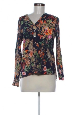 Дамска блуза Christian Berg, Размер M, Цвят Многоцветен, Цена 47,40 лв.