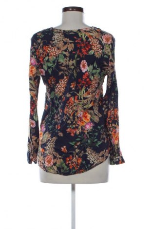Дамска блуза Christian Berg, Размер M, Цвят Многоцветен, Цена 47,40 лв.
