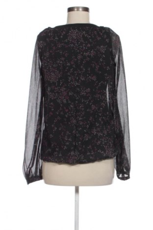 Дамска блуза Esprit, Размер M, Цвят Многоцветен, Цена 34,00 лв.