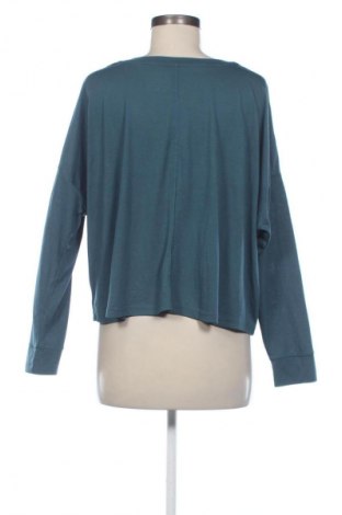 Дамска блуза Essentials, Размер L, Цвят Син, Цена 19,55 лв.