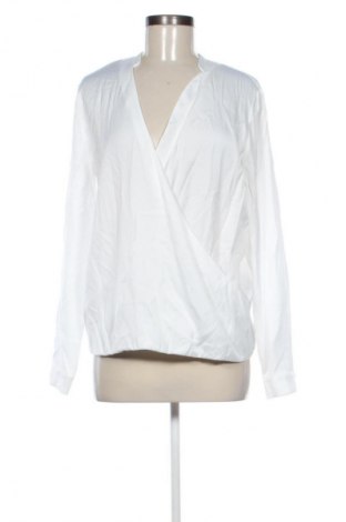 Damen Shirt Gerry Weber, Größe M, Farbe Weiß, Preis 57,99 €