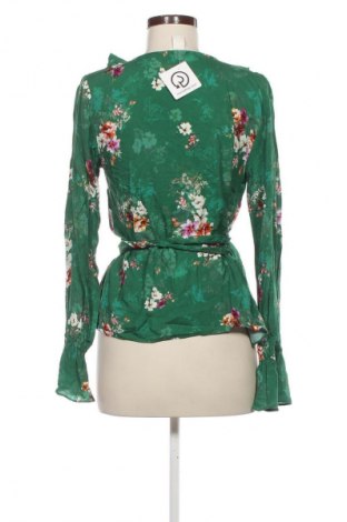 Dámská halenka H&M, Velikost S, Barva Vícebarevné, Cena  69,00 Kč