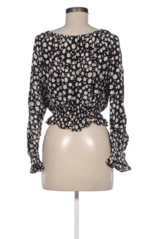 Γυναικεία μπλούζα H&M Divided, Μέγεθος M, Χρώμα Πολύχρωμο, Τιμή 9,72 €