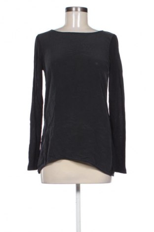 Dámská halenka Hallhuber, Velikost M, Barva Černá, Cena  685,00 Kč