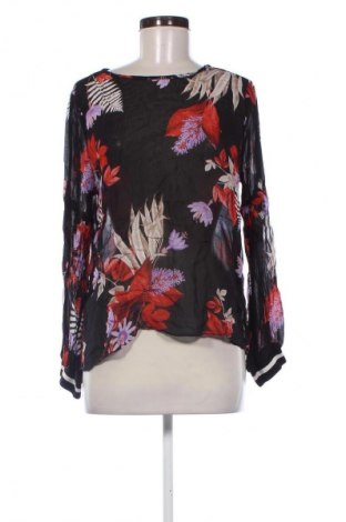 Дамска блуза In Wear, Размер L, Цвят Многоцветен, Цена 128,25 лв.
