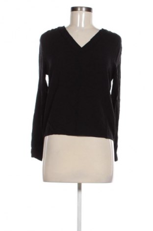 Bluzka damska Jdy, Rozmiar S, Kolor Czarny, Cena 43,68 zł