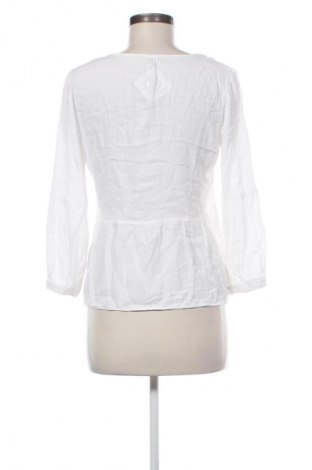 Bluză de femei Jones, Mărime S, Culoare Alb, Preț 11,99 Lei