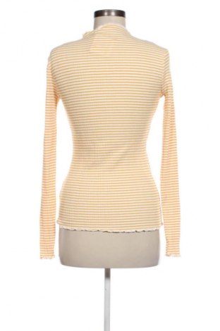 Női blúz Karen by Simonsen, Méret M, Szín Sokszínű, Ár 6 000 Ft