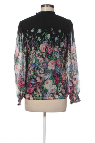 Дамска блуза Love & Roses, Размер M, Цвят Многоцветен, Цена 31,99 лв.