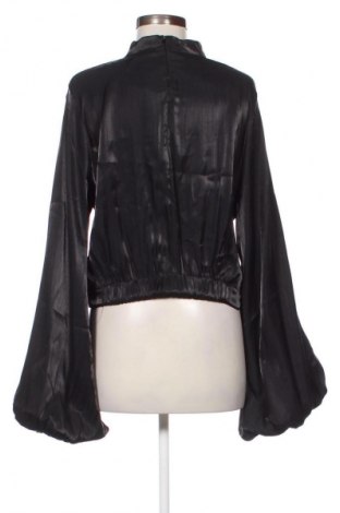 Γυναικεία μπλούζα Luzabelle, Μέγεθος M, Χρώμα Μαύρο, Τιμή 15,00 €