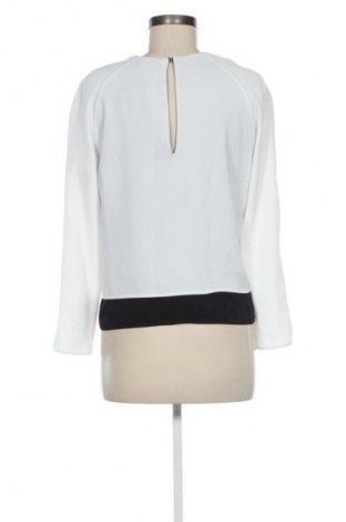 Дамска блуза Mango, Размер S, Цвят Бял, Цена 48,95 лв.