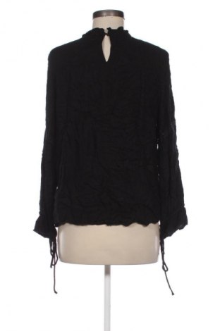 Bluzka damska Mango, Rozmiar M, Kolor Czarny, Cena 40,99 zł