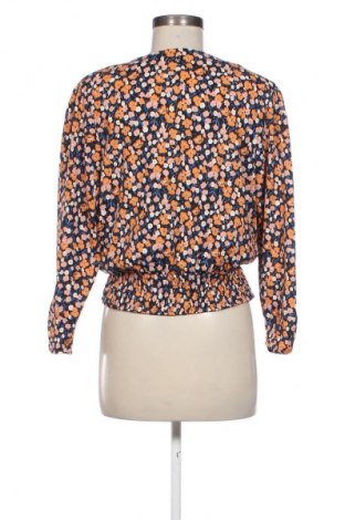 Дамска блуза Melting Stockholm, Размер M, Цвят Многоцветен, Цена 10,99 лв.