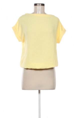 Дамска блуза Moodo, Размер M, Цвят Жълт, Цена 26,97 лв.
