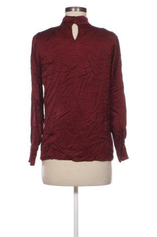 Дамска блуза More & More, Размер S, Цвят Червен, Цена 19,99 лв.