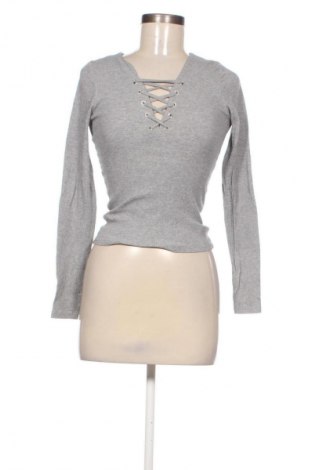 Дамска блуза New Look, Размер M, Цвят Сив, Цена 19,00 лв.