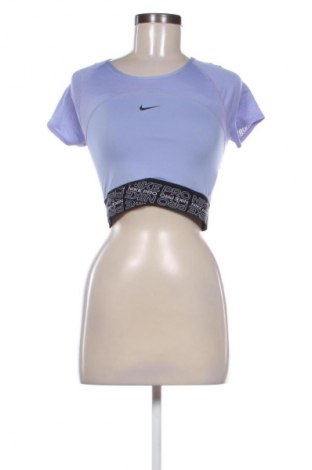 Дамска блуза Nike, Размер S, Цвят Многоцветен, Цена 33,99 лв.