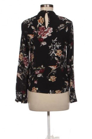 Bluzka damska ONLY, Rozmiar XS, Kolor Kolorowy, Cena 24,99 zł