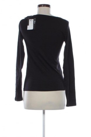 Дамска блуза ONLY, Размер L, Цвят Черен, Цена 46,99 лв.