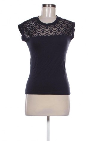 Дамска блуза ONLY, Размер S, Цвят Син, Цена 19,55 лв.