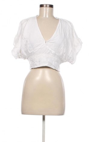 Γυναικεία μπλούζα Pull&Bear, Μέγεθος L, Χρώμα Λευκό, Τιμή 7,99 €