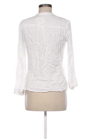Дамска блуза Reserved, Размер M, Цвят Бял, Цена 19,14 лв.