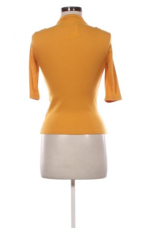 Дамска блуза Reserved, Размер XS, Цвят Оранжев, Цена 19,00 лв.