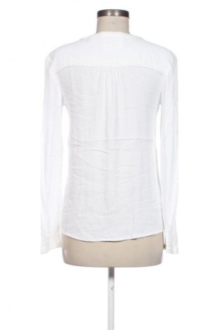 Дамска блуза S.Oliver, Размер M, Цвят Бял, Цена 15,99 лв.