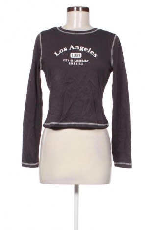 Dámská halenka SHEIN, Velikost M, Barva Šedá, Cena  179,00 Kč