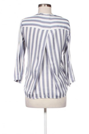 Дамска блуза Stradivarius, Размер S, Цвят Многоцветен, Цена 19,55 лв.