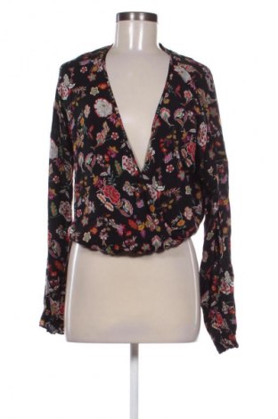 Γυναικεία μπλούζα Tezenis, Μέγεθος M, Χρώμα Πολύχρωμο, Τιμή 10,00 €