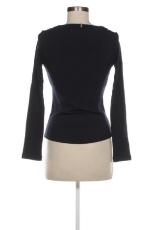 Damen Shirt Tommy Hilfiger, Größe M, Farbe Blau, Preis 77,99 €
