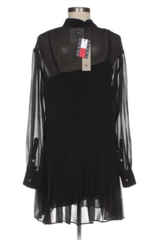 Дамска блуза Tommy Jeans, Размер M, Цвят Черен, Цена 127,99 лв.