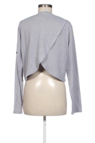 Дамска блуза Unbranded, Размер M, Цвят Сив, Цена 7,99 лв.