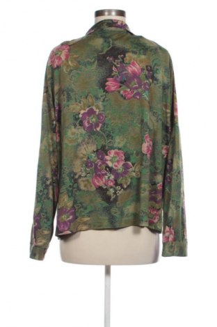 Дамска блуза Unbranded, Размер M, Цвят Многоцветен, Цена 19,00 лв.