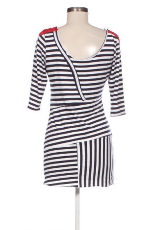 Дамска блуза Unbranded, Размер M, Цвят Многоцветен, Цена 36,10 лв.