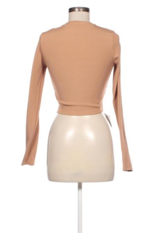 Дамска блуза Unbranded, Размер M, Цвят Бежов, Цена 19,04 лв.