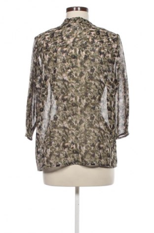 Дамска блуза Unbranded, Размер L, Цвят Многоцветен, Цена 10,99 лв.