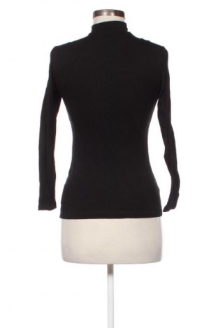 Дамска блуза Unbranded, Размер M, Цвят Черен, Цена 10,99 лв.