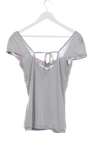 Дамска блуза Unbranded, Размер M, Цвят Сив, Цена 19,00 лв.